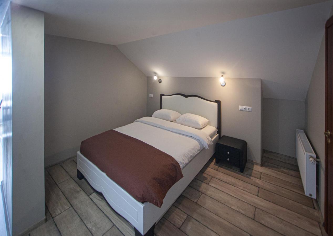 Biplan Hotel Daugavpils Kültér fotó