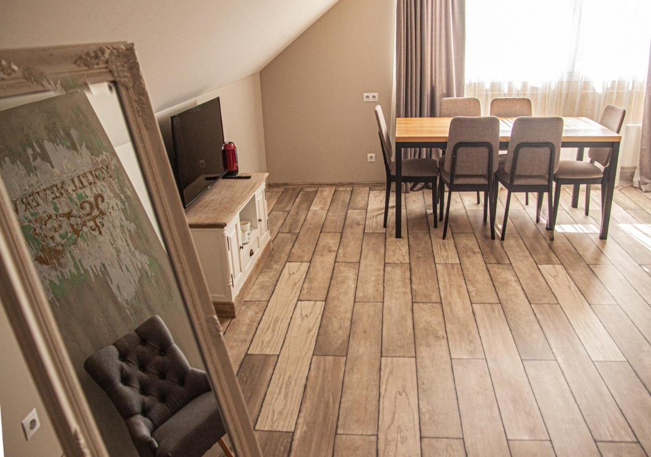 Biplan Hotel Daugavpils Kültér fotó