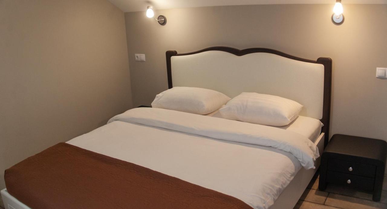 Biplan Hotel Daugavpils Kültér fotó