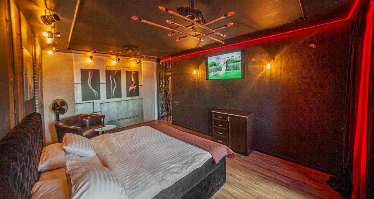 Biplan Hotel Daugavpils Kültér fotó