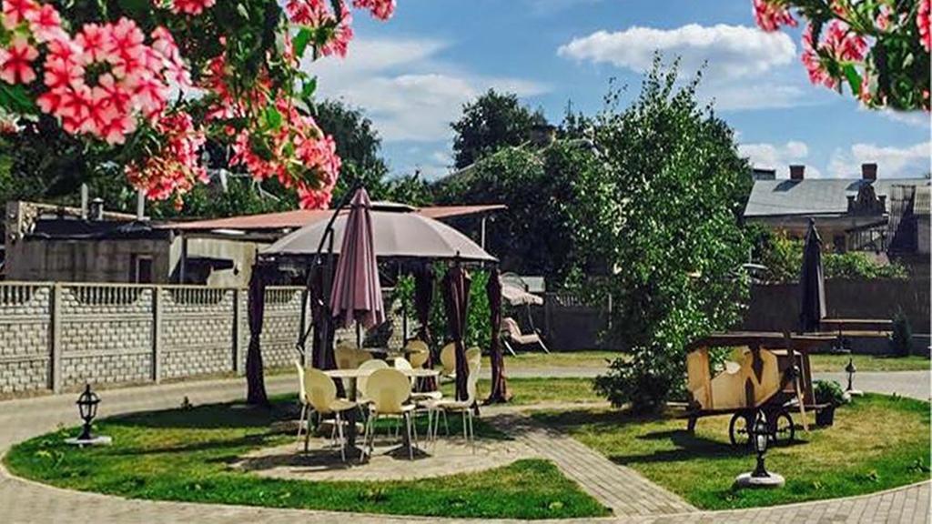 Biplan Hotel Daugavpils Kültér fotó