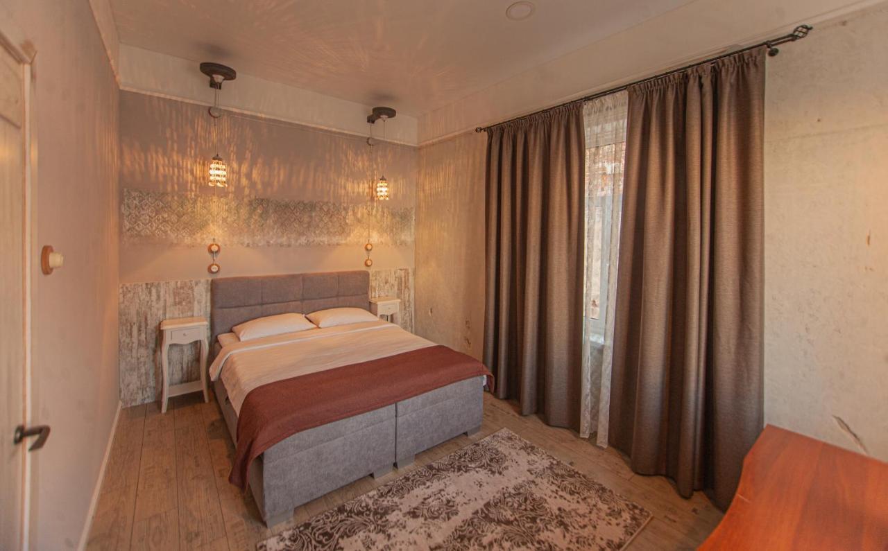 Biplan Hotel Daugavpils Kültér fotó
